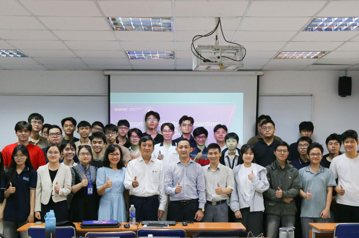 Trường Đại học Khoa học tự nhiên và Synopsys khai mạc chương trình đào tạo vi mạch chuyên sâu ITP2026