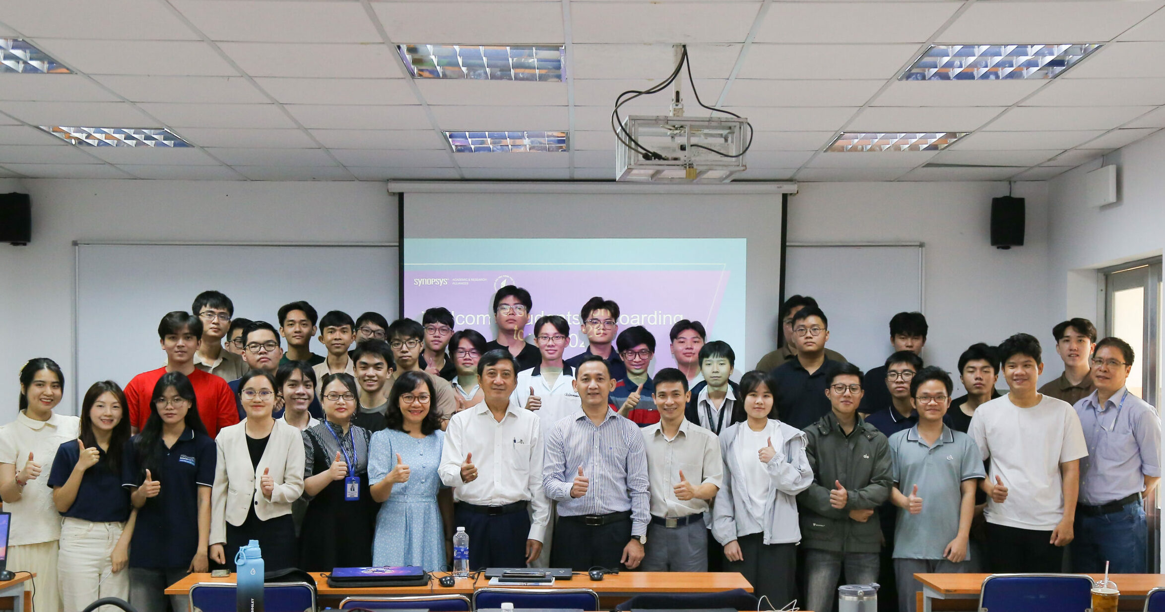 Trường Đại học Khoa học tự nhiên và Synopsys khai mạc chương trình đào tạo vi mạch chuyên sâu ITP2026