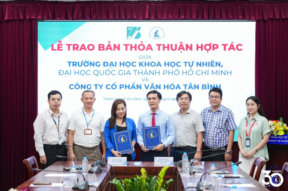 P4T00047 Trường Đại học Khoa học tự nhiên, ĐHQG-HCM ký kết biên bản ghi nhớ hợp tác cùng Công ty Cổ phần Văn Hóa Tân Bình (ALTA Group)
