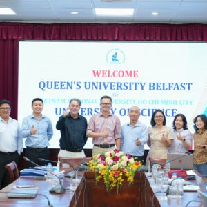 P4T00506 - Edited Trường Đại học Khoa học tự nhiên, ĐHQG-HCM làm việc với Trường Sinh học, Đại học Queen’s Belfast (Vương quốc Anh)