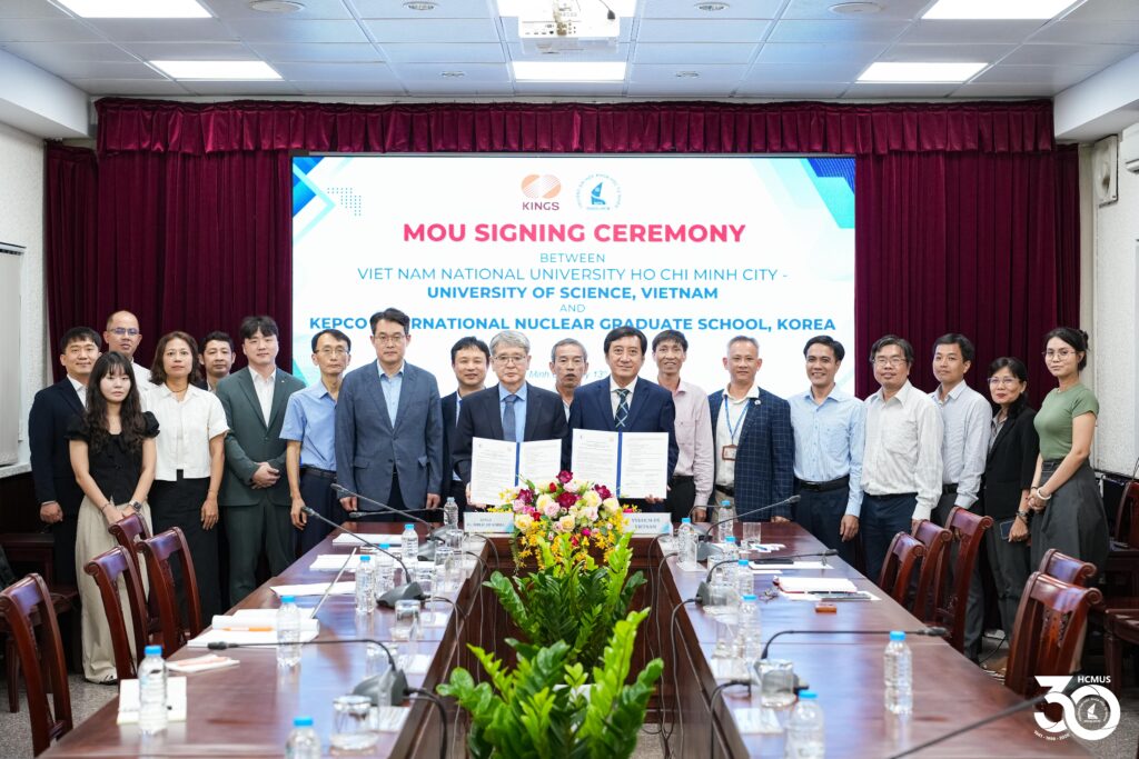 Lễ Ký kết biên bản ghi nhớ hợp tác giữa Trường Đại học Khoa học tự nhiên, ĐHQG-HCM và Kepco International Nuclear Graduate School (KINGS)