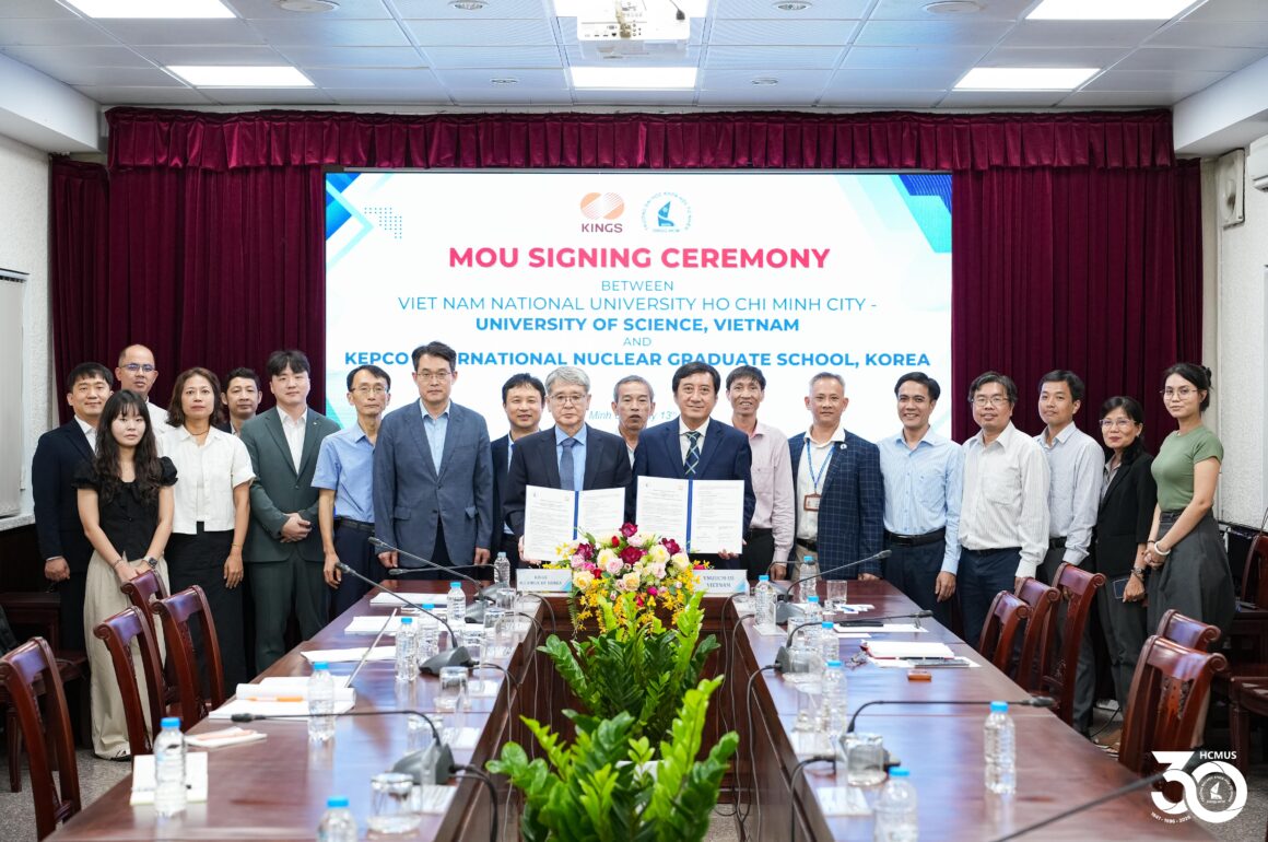 Lễ Ký kết biên bản ghi nhớ hợp tác giữa Trường Đại học Khoa học tự nhiên, ĐHQG-HCM và Kepco International Nuclear Graduate School (KINGS)