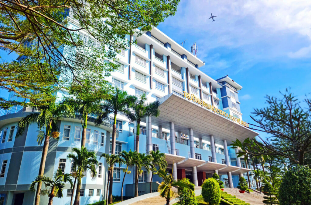 Trường Đại học Khoa học tự nhiên, ĐHQG-HCM công bố danh mục các ngành đào tạo đại học dự kiến được hưởng học bổng theo Nghị định 179