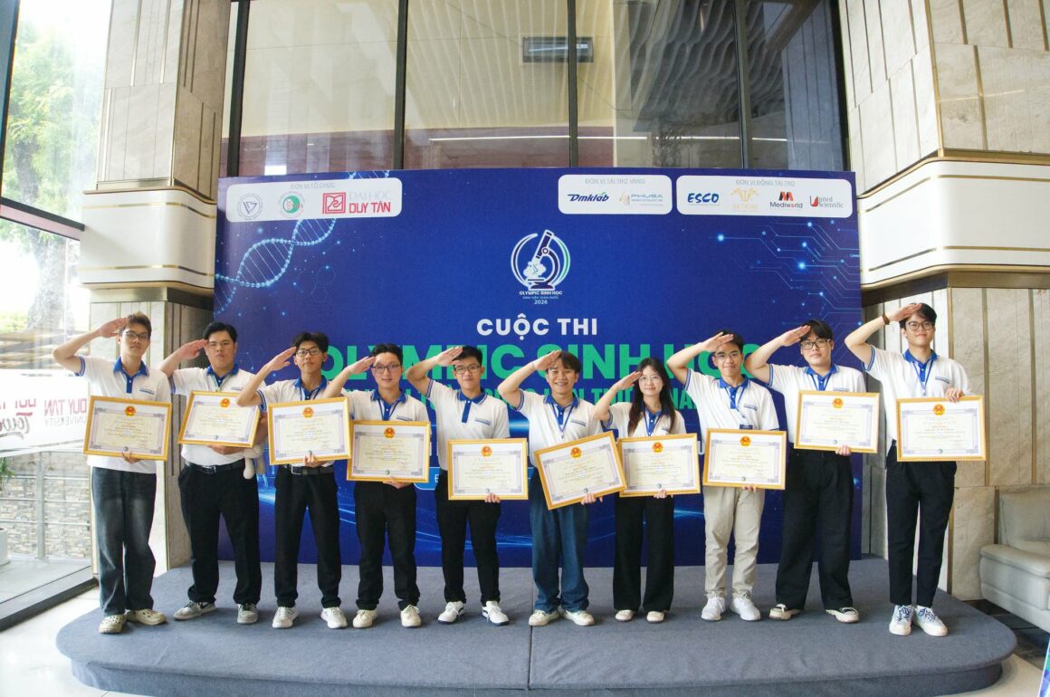 768963107_1563547938849648_1127340184963328789_n (1) Đội tuyển Trường Đại học Khoa học tự nhiên, ĐHQG-HCM giành 04 giải Nhất, vào Top 5 tại Olympic Sinh học Sinh viên toàn quốc lần VI năm 2026
