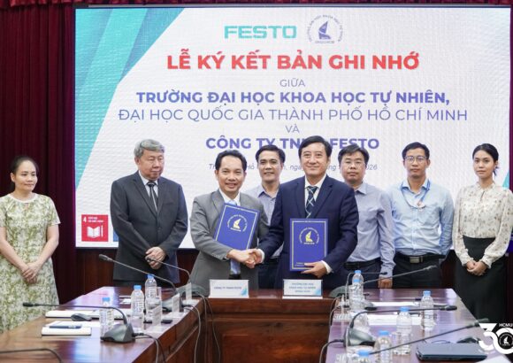 TRƯỜNG ĐẠI HỌC KHOA HỌC TỰ NHIÊN, ĐHQG-HCM KÝ KẾT HỢP TÁC VỚI FESTO, TĂNG CƯỜNG KẾT NỐI ĐÀO TẠO VÀ DOANH NGHIỆP