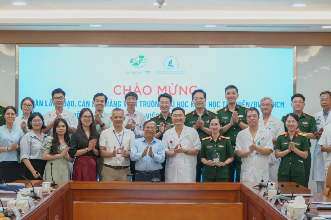 Trường Đại học Khoa học tự nhiên, ĐHQG-HCM và Bệnh viện Quân y 175 thúc đẩy hợp tác đào tạo, nghiên cứu và ứng dụng công nghệ