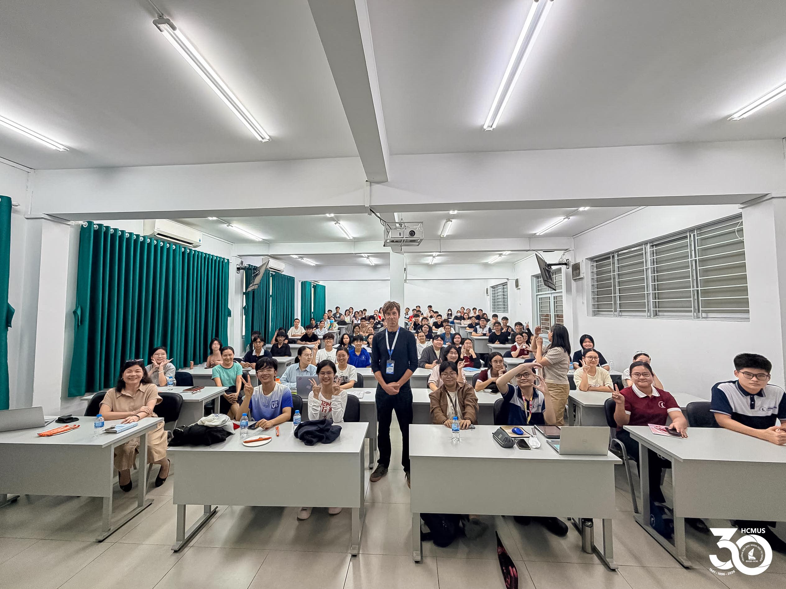 Seminar Động lực hệ thống sinh thái - xã hội: Góc nhìn tập trung vào các bên liên quan trong bảo tồn