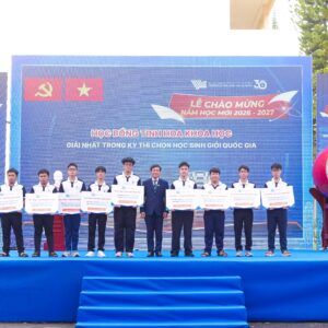 222 giải học sinh giỏi, khoa học kỹ thuật quốc gia hội tụ tại khóa tân sinh viên Trường ĐH Khoa học tự nhiên