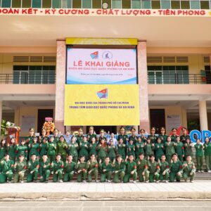 Sinh viên Trường Đại học Khoa học tự nhiên bắt đầu khóa học Giáo dục quốc phòng và an ninh Khóa 469