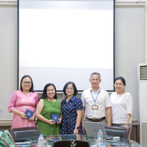 IMG_0713 Trường Đại học Khoa học tự nhiên làm việc với Austrade về cơ hội đào tạo sau đại học và nghiên cứu tại Australia