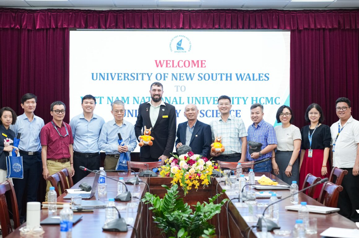 Trường Đại học Khoa học tự nhiên trao đổi cơ hội hợp tác với UNSW Sydney (Australia)