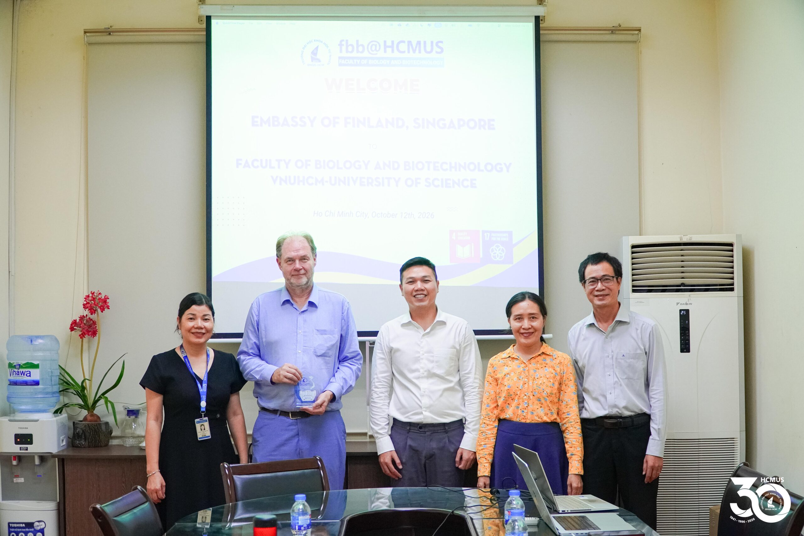Trường Đại học Khoa học tự nhiên, ĐHQG-HCM làm việc với Tham tán Giáo dục và Khoa học Phần Lan