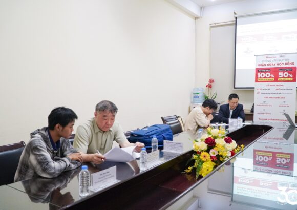 Trường Đại học Khoa học tự nhiên làm việc với Đại học Houston, Hoa Kỳ: Trao đổi hợp tác, phỏng vấn tuyển sinh sau đại học